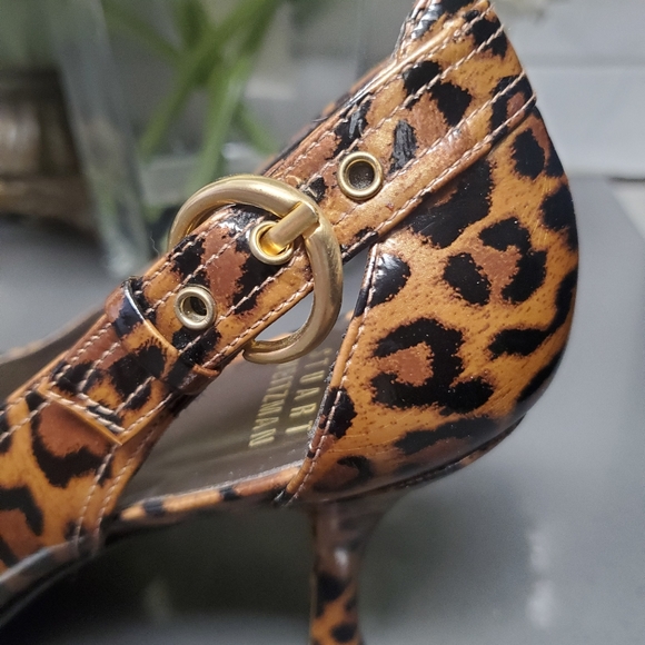 Leopard Style Heels - Picture 2 of 4